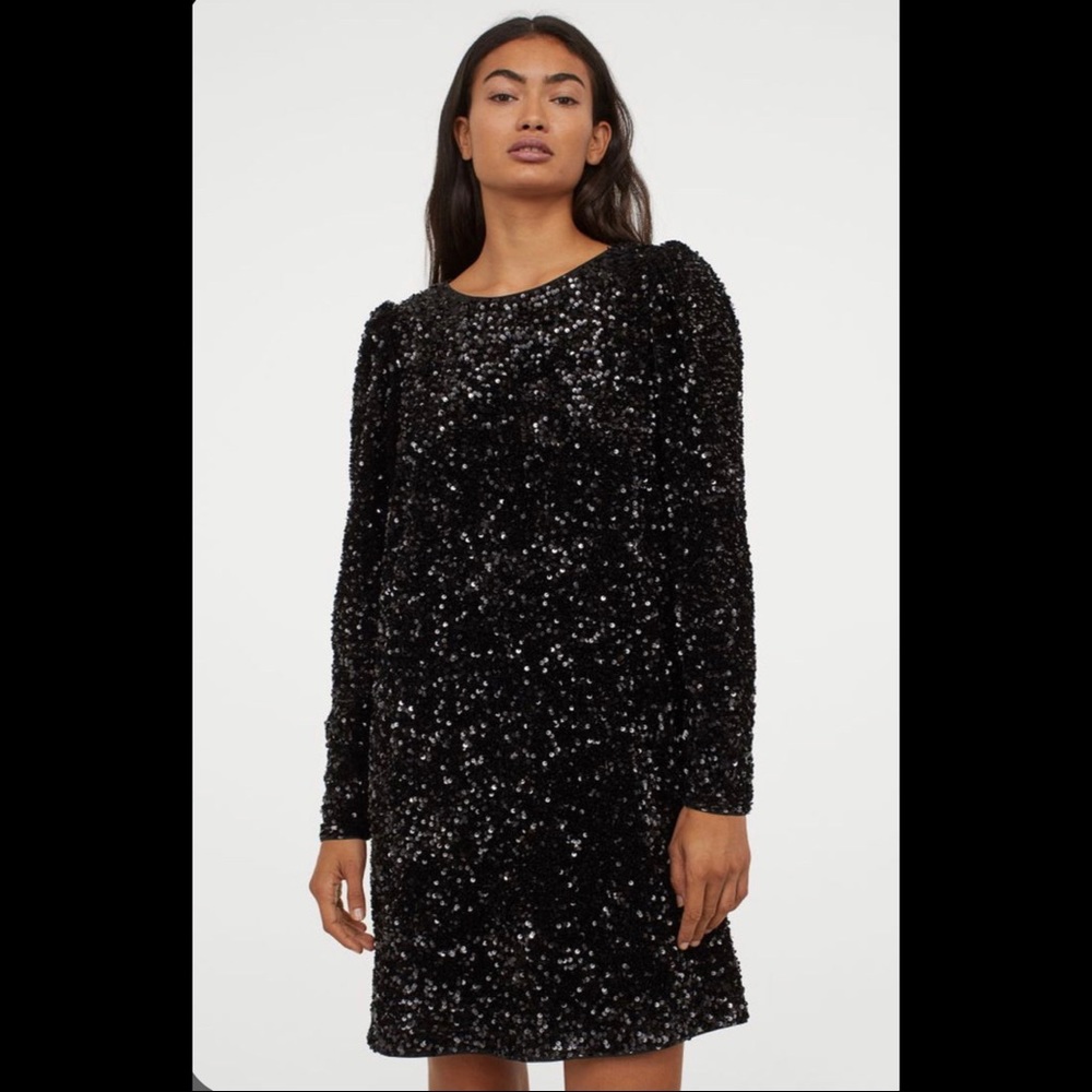 Puff sleeved-dress